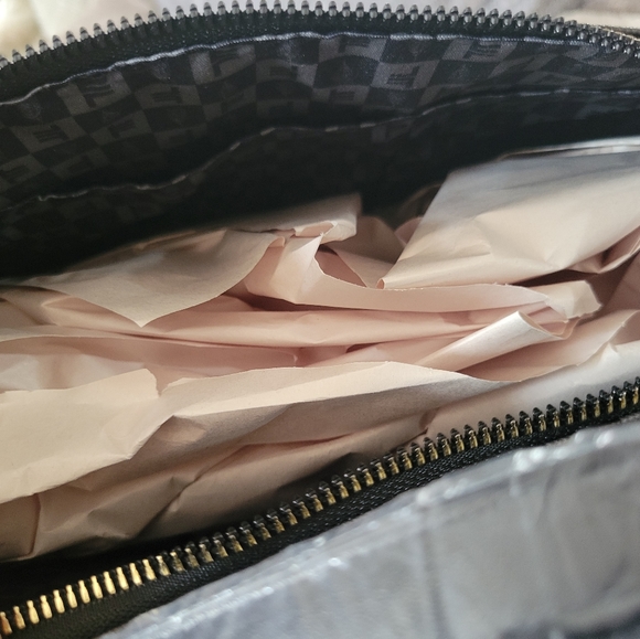 BRAND NEW LONDON FOG TOTE AND INNER BAG - Picture 6 of 9